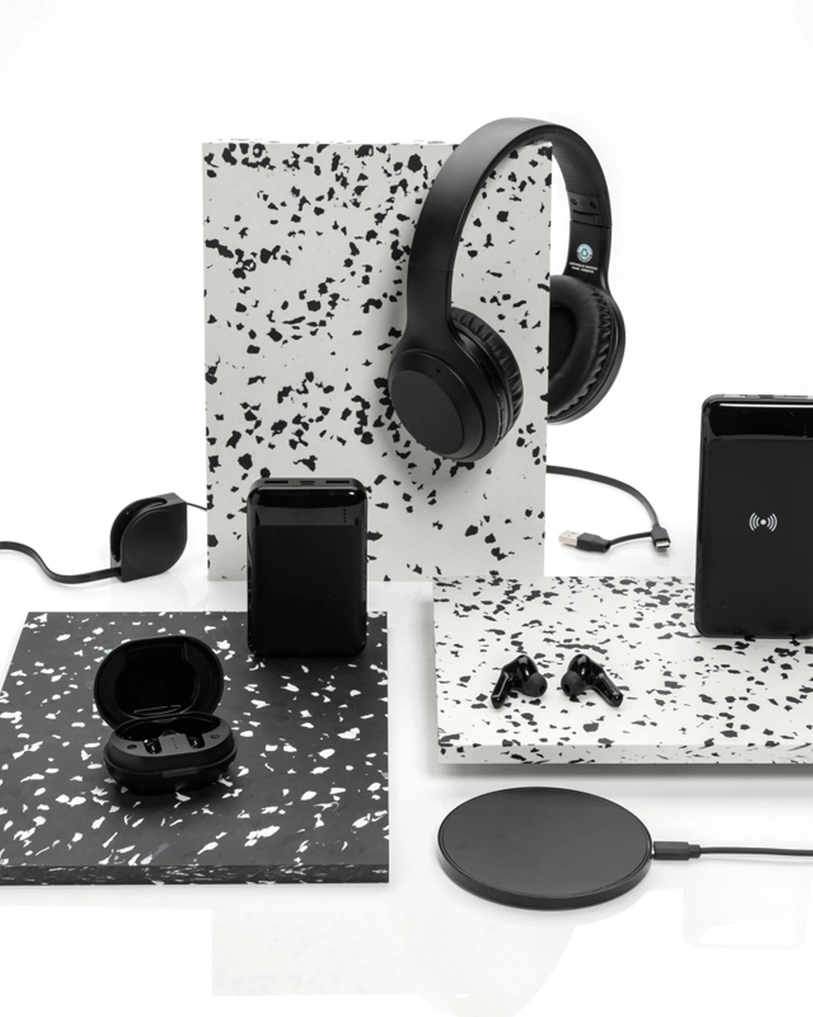Caricatore wireless plastica riciclata 10W da personalizzare - 4